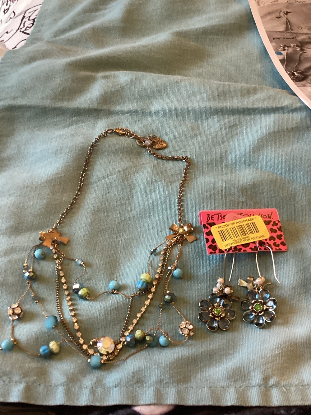 VTG Betsey Johnson/Dillards Layered Illusion Necklace and Floral Drop Earrings
